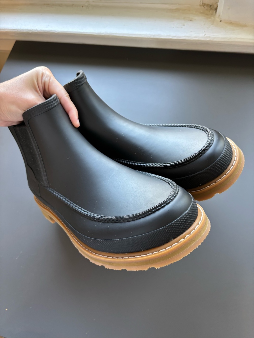 New Hunter Lightweight Mock Toe Chelsea Boot- Men’s 10 - Picture 5 of 8